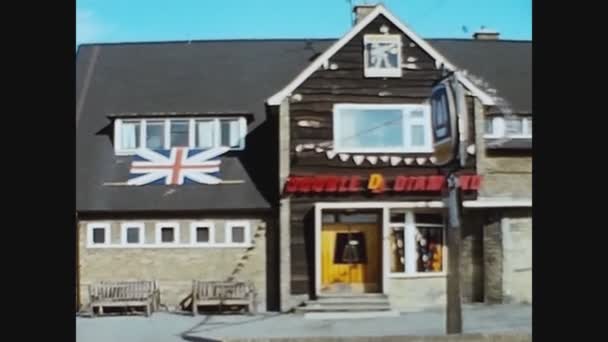 联合王国伦敦1977年6月 为1977年皇家银禧庆祝活动装饰的街道 — 图库视频影像