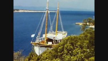 DALMATIA, CROATIA HAZİRAN 1976: 70 'lerde Hvar liman manzarası