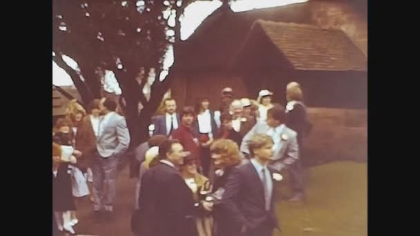 London Zjednoczone Królestwo Kwietnia 1985 Scena Ślubna Świeżym Powietrzu Latach — Wideo stockowe