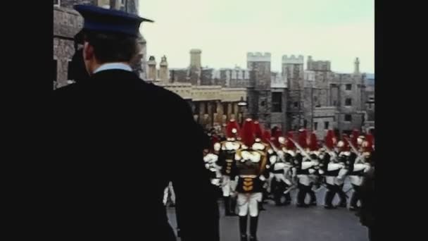 Windsor Verenigd Koninkrijk Juni 1960 Windsor Militaire Parade — Stockvideo