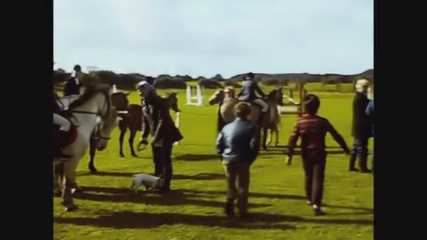 London United Kingdom May 1970 Group Horses Jockeys Riding — стоковое видео