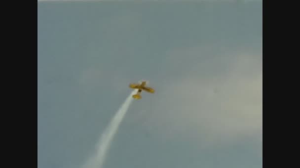 Wernervale United Kingdom June 1969 Aerobatic Thrills Show — Stock Video