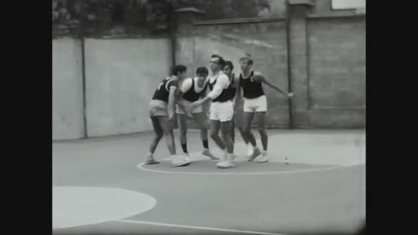 Pavia Italien September 1969 Amateur Basketballspiel Freien Den 60Er Jahren — Stockvideo