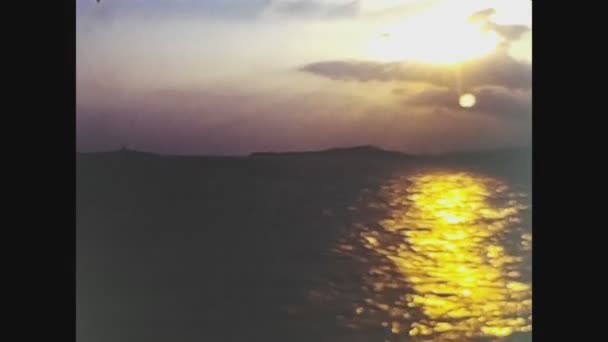 Quartu Sant Elena Itália Junho 1981 Pôr Sol Mar Mediterrâneo — Vídeo de Stock