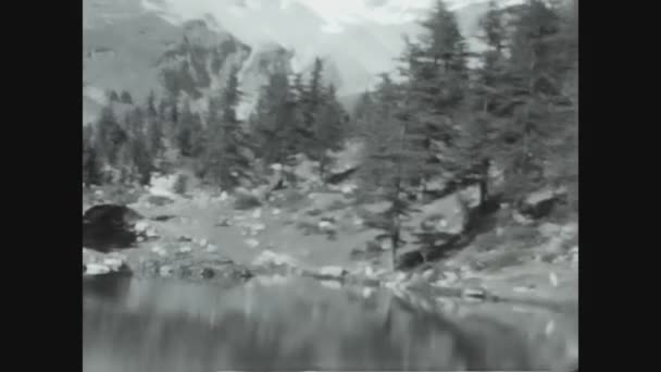 Dolomites Italy June 1967 알프스의 눈덮인 봉우리 — 비디오