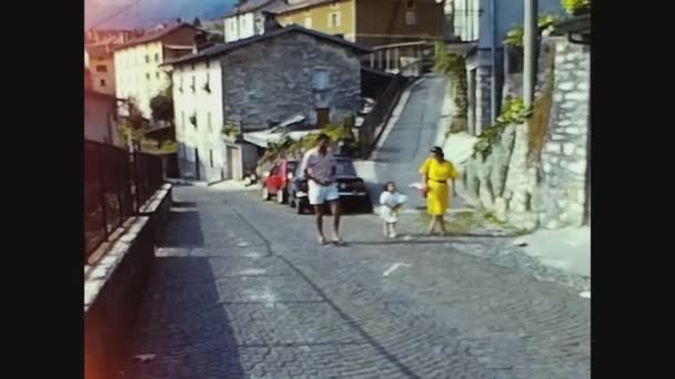 1983年5月イタリア 80年代のコモ ストリート ビュー — ストック動画