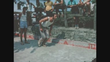 SCHIGNANO, İtalya 1963: 60 'larda Petanque sahnesi