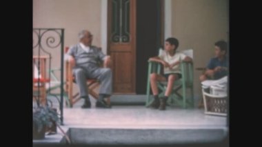 SCHIGNANO, İTALYA 1963: 60 'lardaki gevşeme sosyal öyküsü