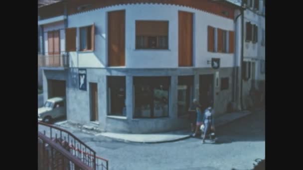 Schignano Italy June 1963 Сцени Повсякденного Життя Італійського Селянського Села — стокове відео
