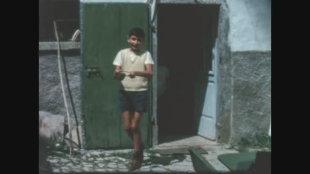 Schignano Italia Junio 1963 Escena Almuerzo Campesino Los Años Pueblo — Vídeo de stock