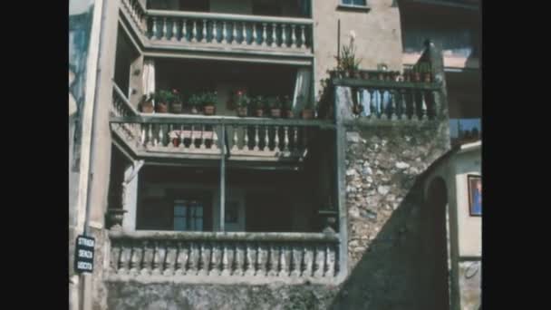 Arcumegia イタリア1970年5月 70年代にイタリアの村として描かれた絵の村アルクメギア — ストック動画