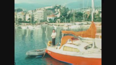 SANREMO, İtalya 1977: 70 'lerde Sanremo limanında tekneler
