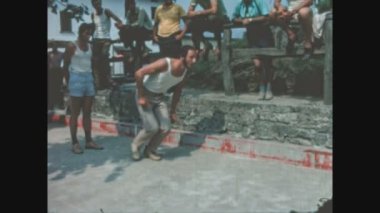 SCHIGNANO, İtalya 1963: 60 'larda Petanque sahnesi