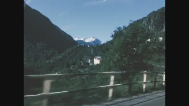Feriolo Italia Maggio 1968 Scene Viaggio Sulle Alpi Degli Anni — Video Stock
