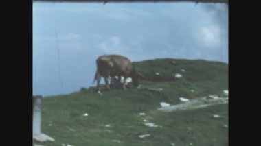 LANZO, İTALYA MAYIS 1958: 50 'lerde Lanzo Tepesi manzarası
