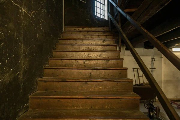Detalle Escalera Madera Antigua Edificio Histórico —  Fotos de Stock