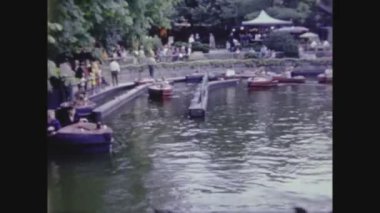 COPENHAGEN, DENMARK HAZİRAN 1961: 60 'lardaki lunapark sahnesi