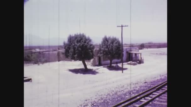 Novo México Estados Unidos Maio 1962 Pequena Aldeia Cena Deserto — Vídeo de Stock