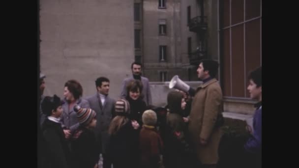 Milan Italy March 1964 Crowd People Street Demonstration 60S — Stock Video