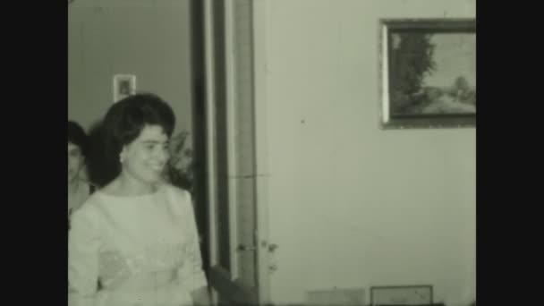 Palermo Italien Mai 1968 Braut Hause Bei Hochzeitsvorbereitungen Den 60Er — Stockvideo