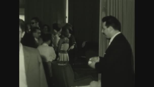 Palermo Italy May 1968 Guests Arrive Wedding Reception 60S — Stock Video