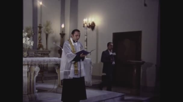 Palermo Italy June 1966 Christian Priest Celebrates Rite Mass 60S — Stock Video