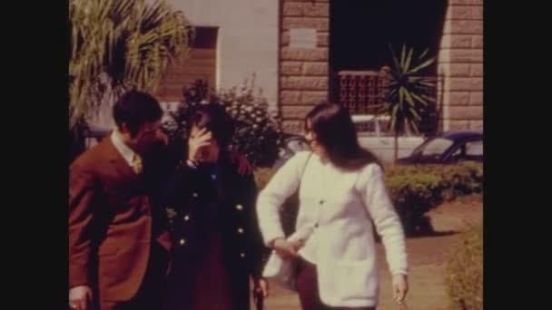 Palermo Włochy Maj 1975 Ludzie Spacerują Parku Latach Tych — Wideo stockowe
