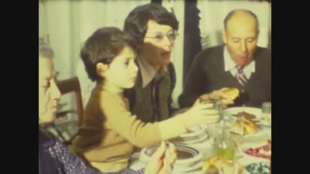 Palermo Italië December 1968 Familie Kerstlunch Thuis Jaren — Stockvideo