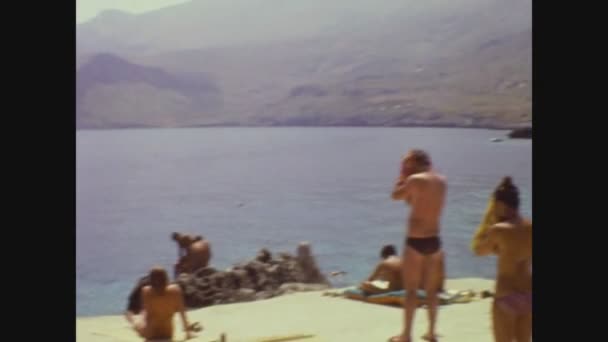 Palermo Italia Mayo 1968 Felices Vacaciones Familiares Mar Playa Los — Vídeos de Stock