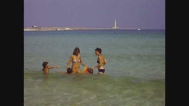 Palermo Italien Maj 1968 Lycklig Familj Hav Och Strand Semester — Stockvideo