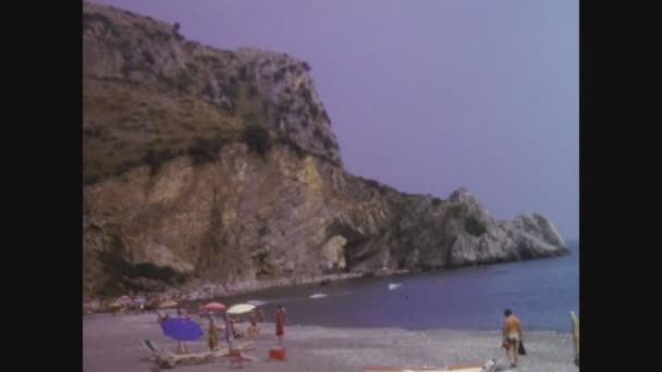 Palermo Italy May 1970 People Vacation Natural Sicilian Beach 70S — Stock Video