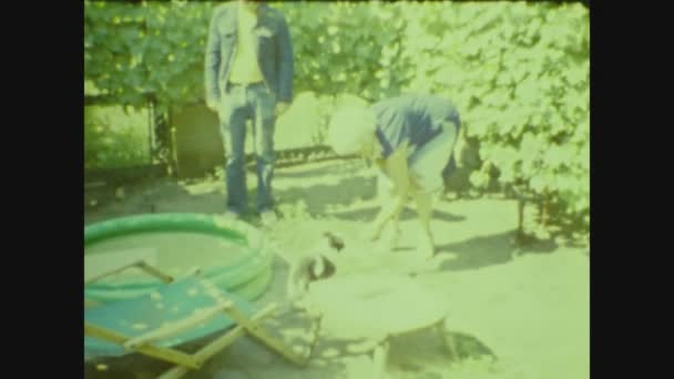 Fertod Hungary June 1988 People Dog Puppies 80S — Stock Video