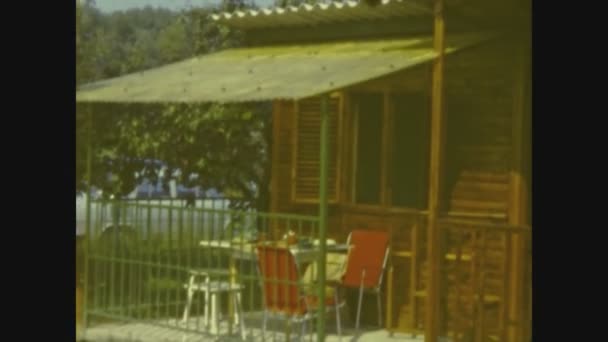 Debrecen Hunagry June 1972 Family Moments Garden 70S — Stock Video