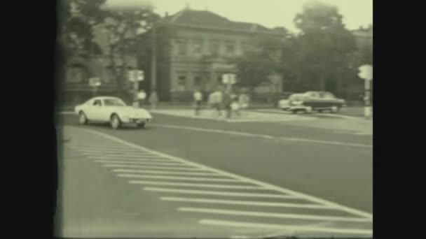 Budapest Unagry April 1965 Sportwagen Flitzt Den 60Er Jahren Durch — Stockvideo