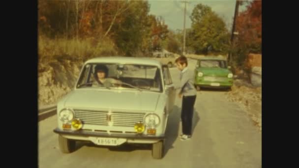 Budapest Hungria Março 1983 Criança Dirige Carro Nos Anos — Vídeo de Stock