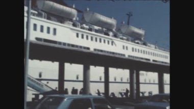 MALAGA, İspanya Haziran 1979: 70 'lerde Malaga liman manzarası