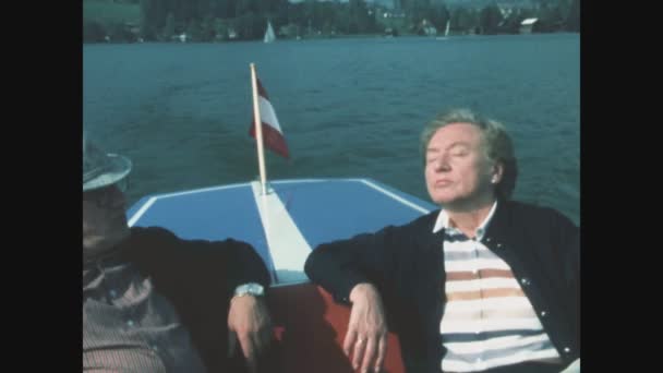 Gmund Karnten Austria June 1985 Boat Tour Lake 80S — Stock Video