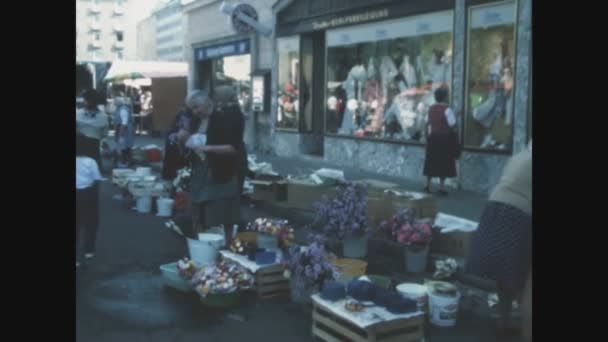 Gmund Karnten Oostenrijk Juni 1985 Street Market Florist Kraam Jaren — Stockvideo