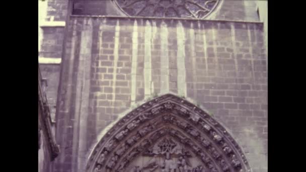 Bilbao Spanya Haziran 1974 Lerde Gotik Kilise Detayı — Stok video