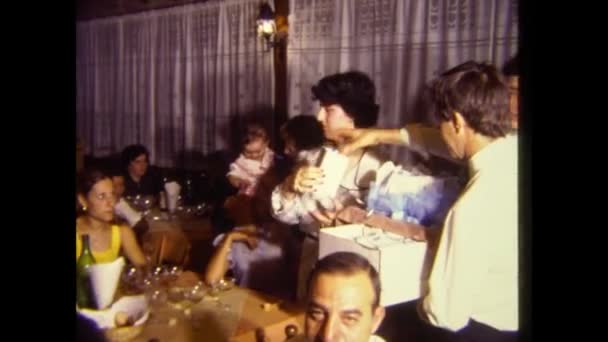 Palermo Italy September 1983 Distribution Wedding Favors Restaurant 80S — стоковое видео
