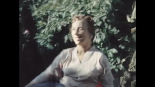 Terni Italië Oktober 1955 Portret Meisjes Natuur Jaren Italiaanse Sociale — Stockvideo