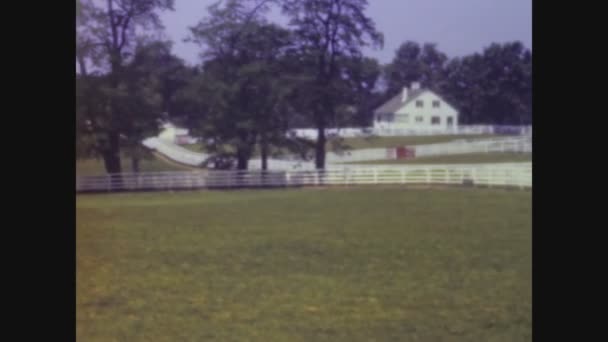 アメリカ合衆国レキシントン1950年5月 Calment Farm View Kentley Lexington — ストック動画