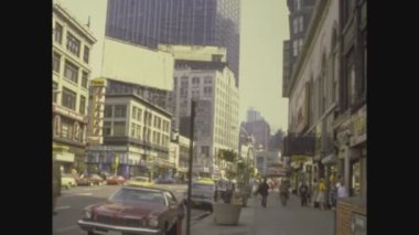 NEW YORK, ABD CIRCA 1975: 70 'lerde New York Broadway manzarası