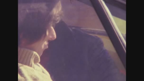 París Francia Mayo 1975 Piloto Pruebas Dentro Del Renault Alpine — Vídeos de Stock