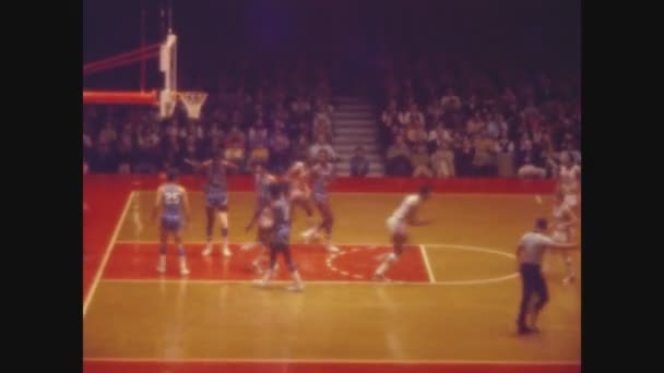 Louis Missouri Usa December 1970 Basket Spel Louis Bombers Talet — Stockvideo