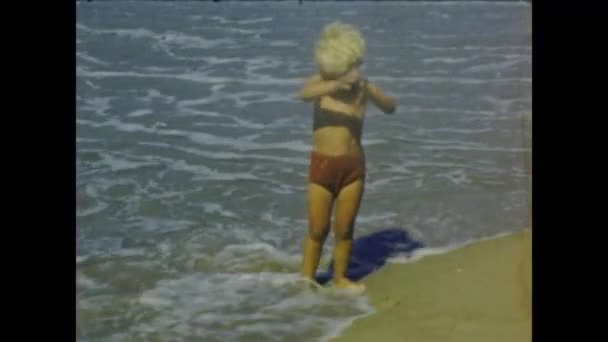 French Riviera France August 1958 Children Sea Beach Scenes 50S — Stockvideo