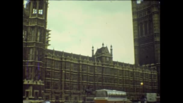 London United Kingdom May 1977 London Street Scene — Stok Video
