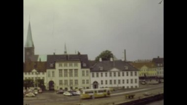 COPENHAGEN, DENMARK HAZİRAN 1975: 70 'lerde Kopenhag sokak manzarası