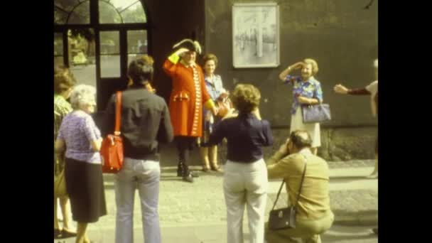 Copenhagen Junho Dinamarca 1975 Pessoas Com Militares Dinamarqueses Nos Anos — Vídeo de Stock