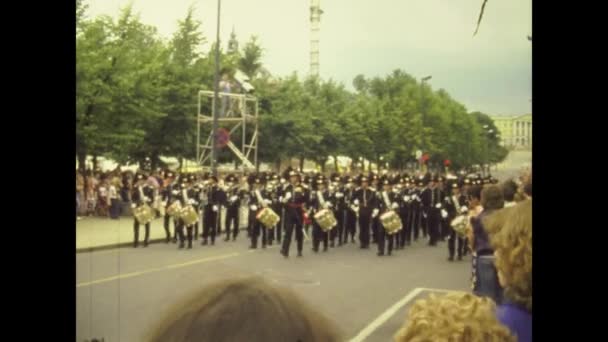 Осло Норвей Джули 1979 Военный Парад Осло — стоковое видео